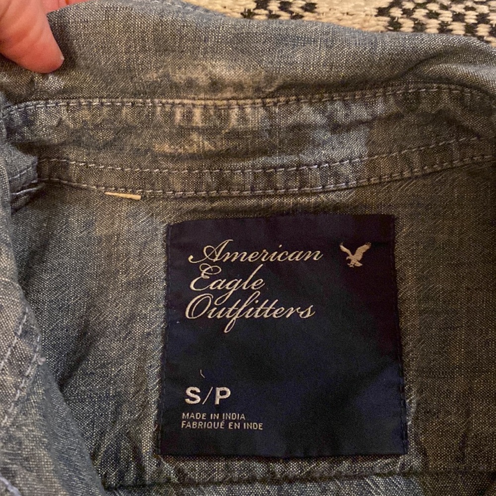 American Eagle Size Small Fitted Button Down Deni… - image 2